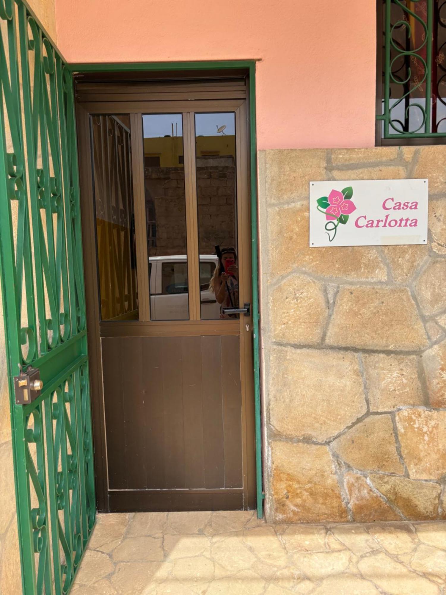 Casa Carlotta Maio Lägenhet Cidade do Maio Exteriör bild